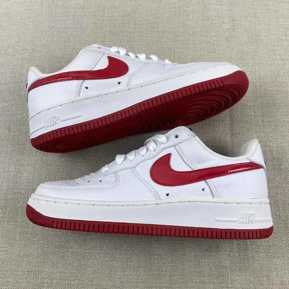 2006 Nike Air Force 1 Low “Vday”